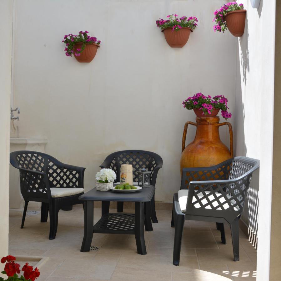 Le Giare B&B Manduria Esterno foto